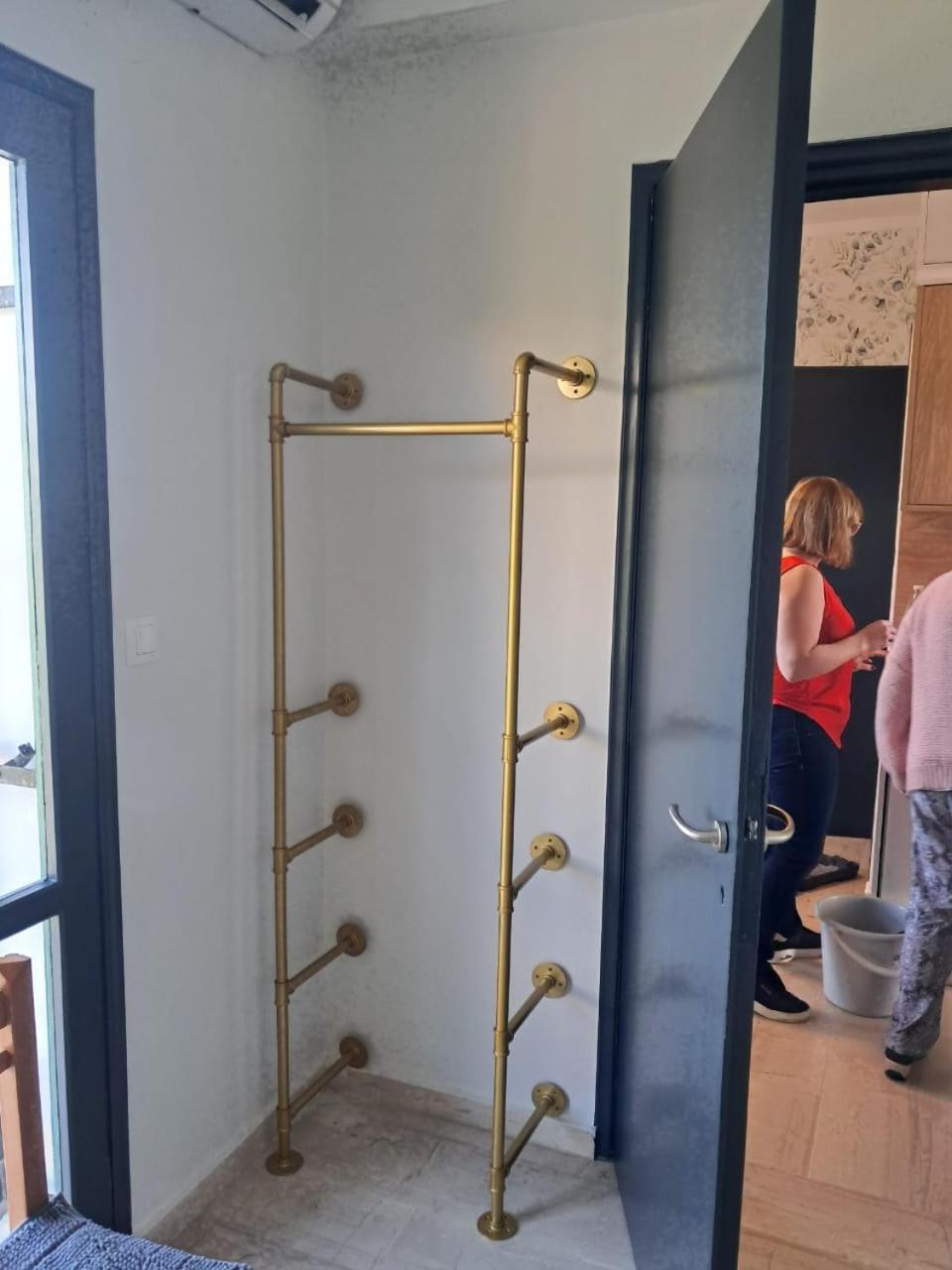 Erodios Apartments Καλύβες Εξωτερικό φωτογραφία